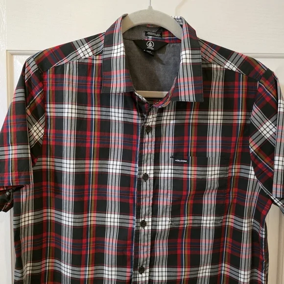 Volcom Red and Black Plaid Button Down Shirt - Picture 2 of 6